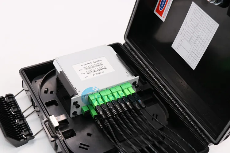 High Quality OEM RoHS Communication Fiber Distribution Box 293*219*84mm for FTTH Network