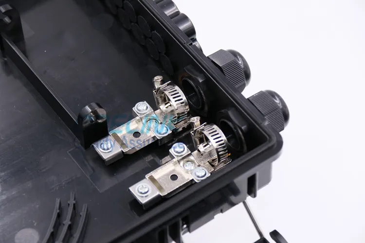 High Quality OEM RoHS Communication Fiber Distribution Box 293*219*84mm for FTTH Network