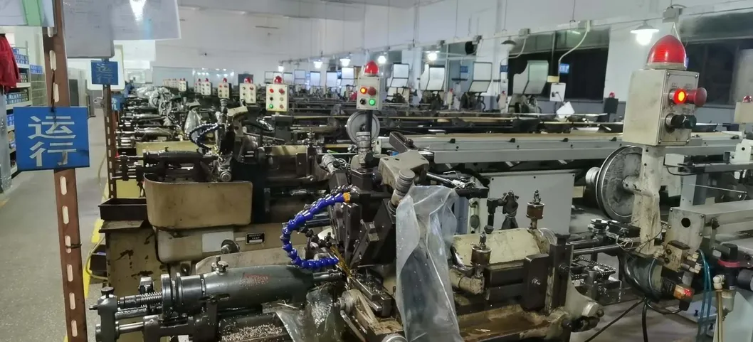 Qm B Series Twg Self-Latching Military Fixed Push-Pull Connector