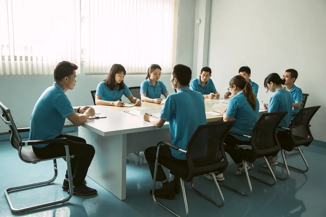 Qm B Series Twg Self-Latching Military Fixed Push-Pull Connector